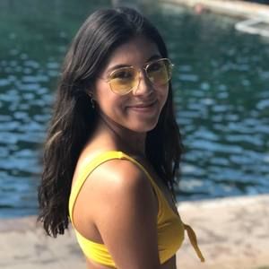 Meet your Posher, Vivian